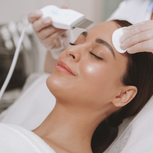 Deluxe HydroFacial